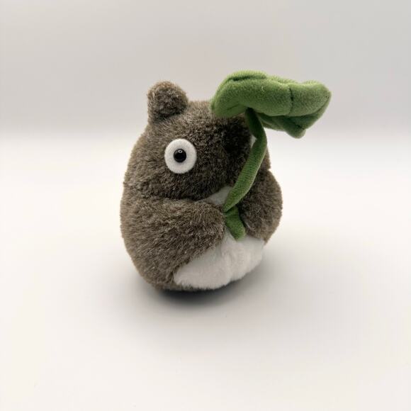 Studio Ghibli Other - My Neighbor Totoro Beanbug Fluffy With Leaf Studio Ghibli Sun Arrow 6" Tall Vtg